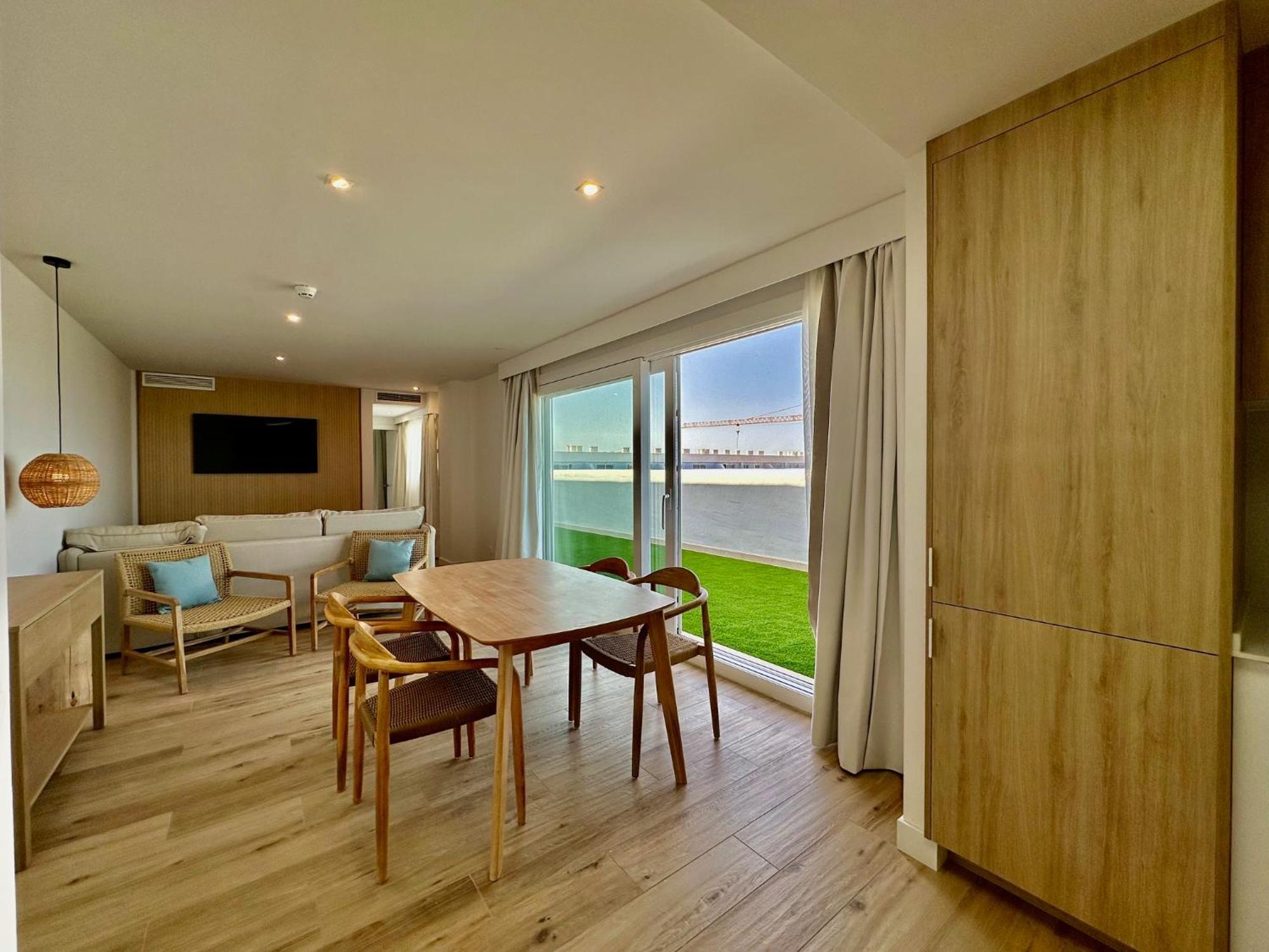 Punta Candor Suites Rota Kültér fotó