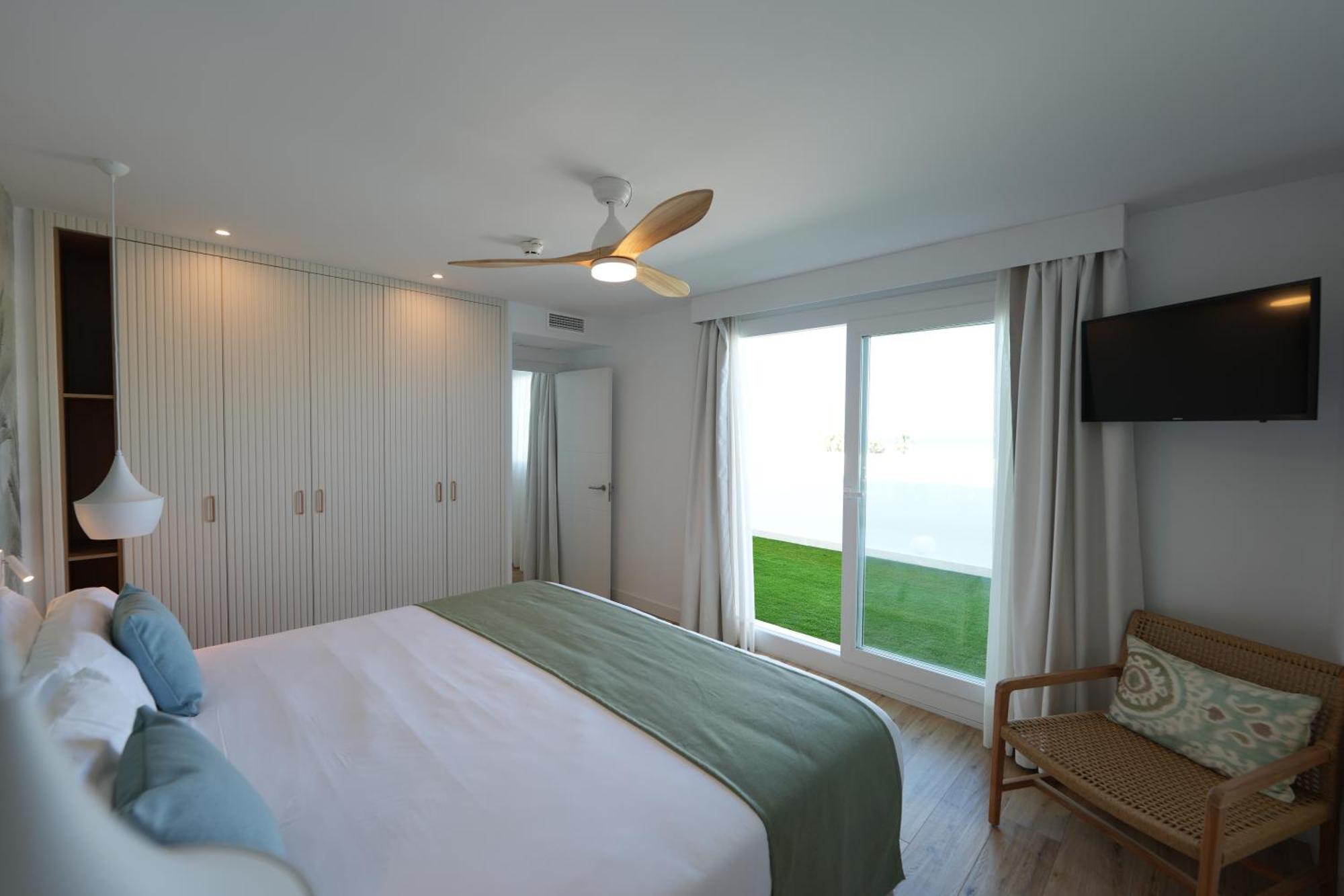Punta Candor Suites Rota Kültér fotó